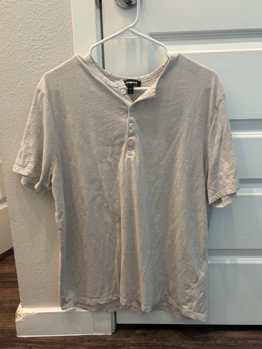 Men’s Express Light Beige Henley Shirt